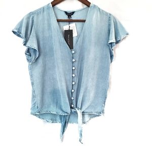 NWT blue button down shirt Size medium-L